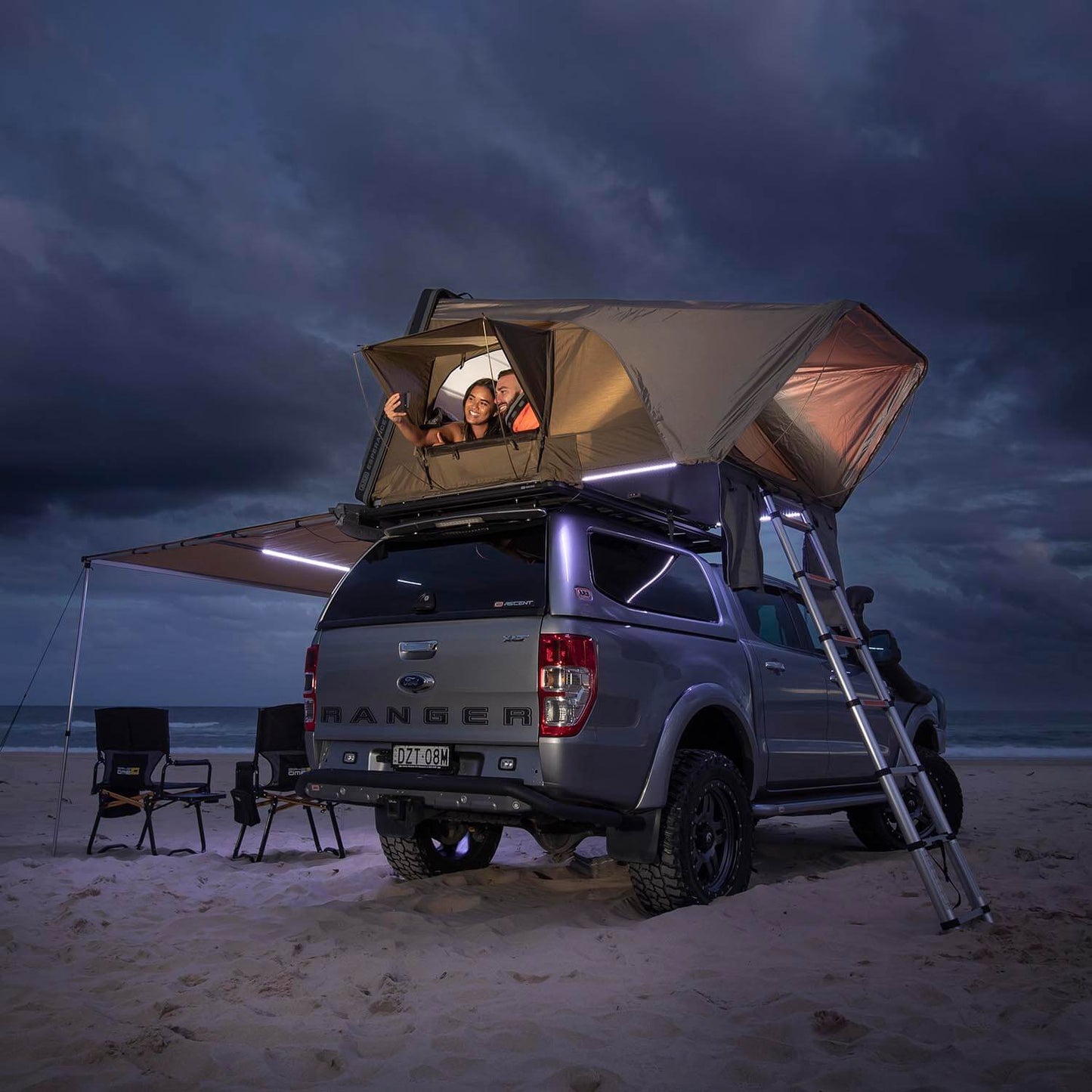 ARB - 802200A - Esperance Compact Hardshell Rooftop Tent
