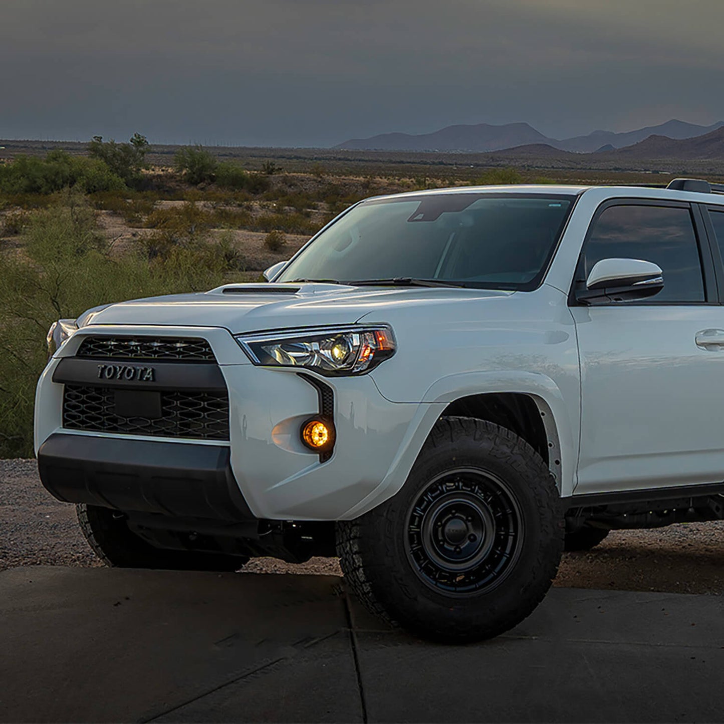 NACHO - V3TO1KASO - SAE Only Amber Plug N Play Fog Light Kit