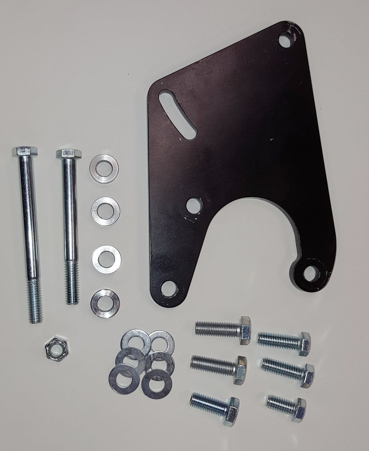 P/S PUMP MOUNTING BRACKET